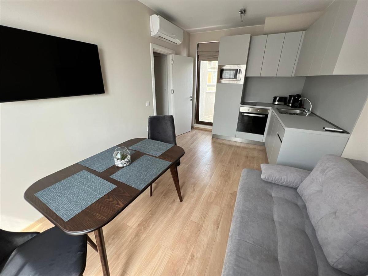 Sea Stories Apartments וארנה מראה חיצוני תמונה
