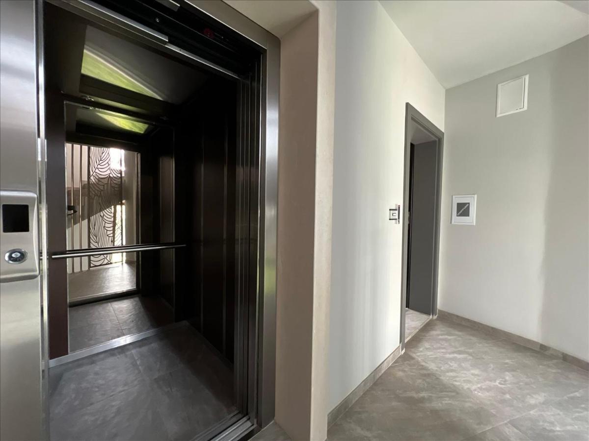 Sea Stories Apartments וארנה מראה חיצוני תמונה
