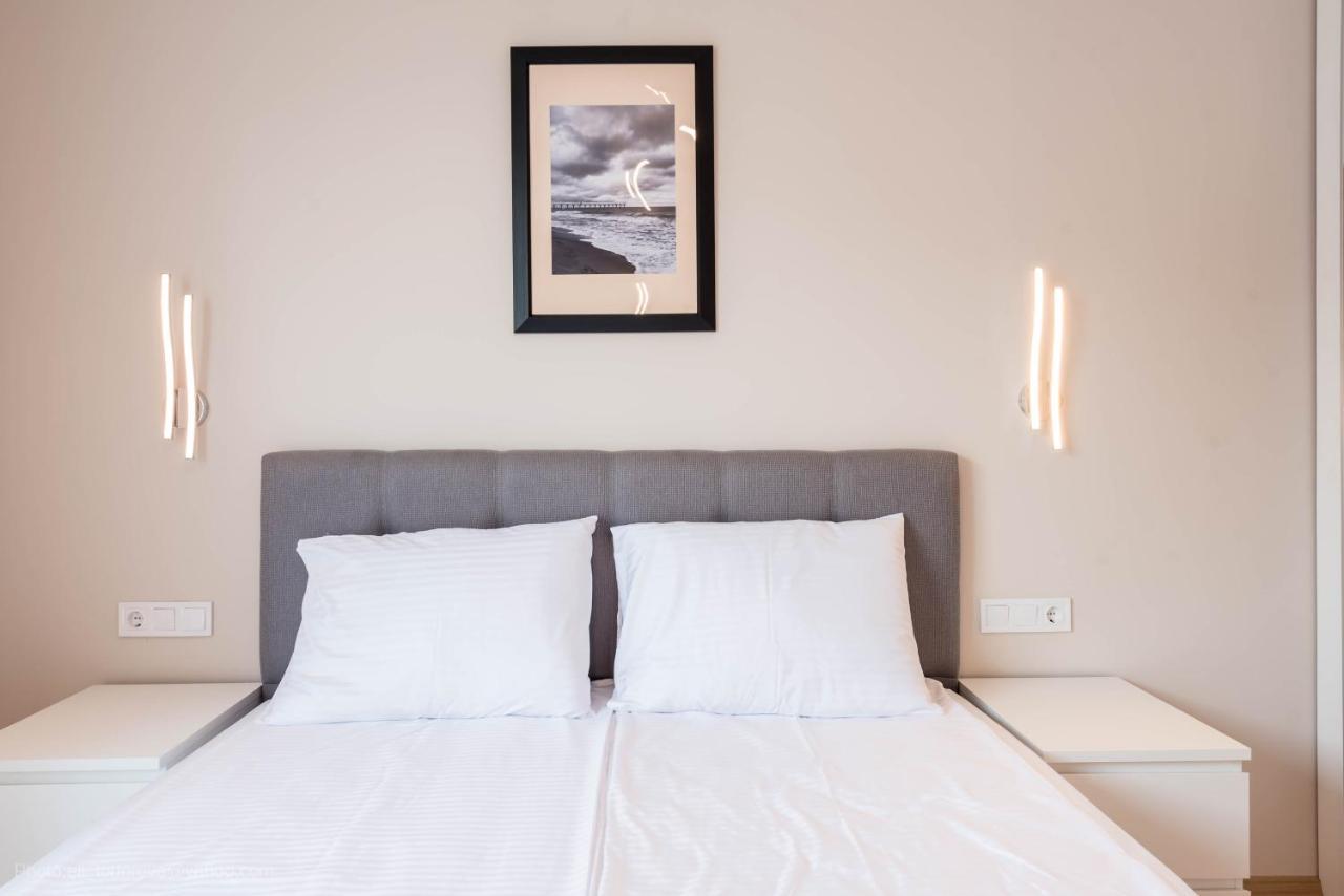 Sea Stories Apartments וארנה מראה חיצוני תמונה