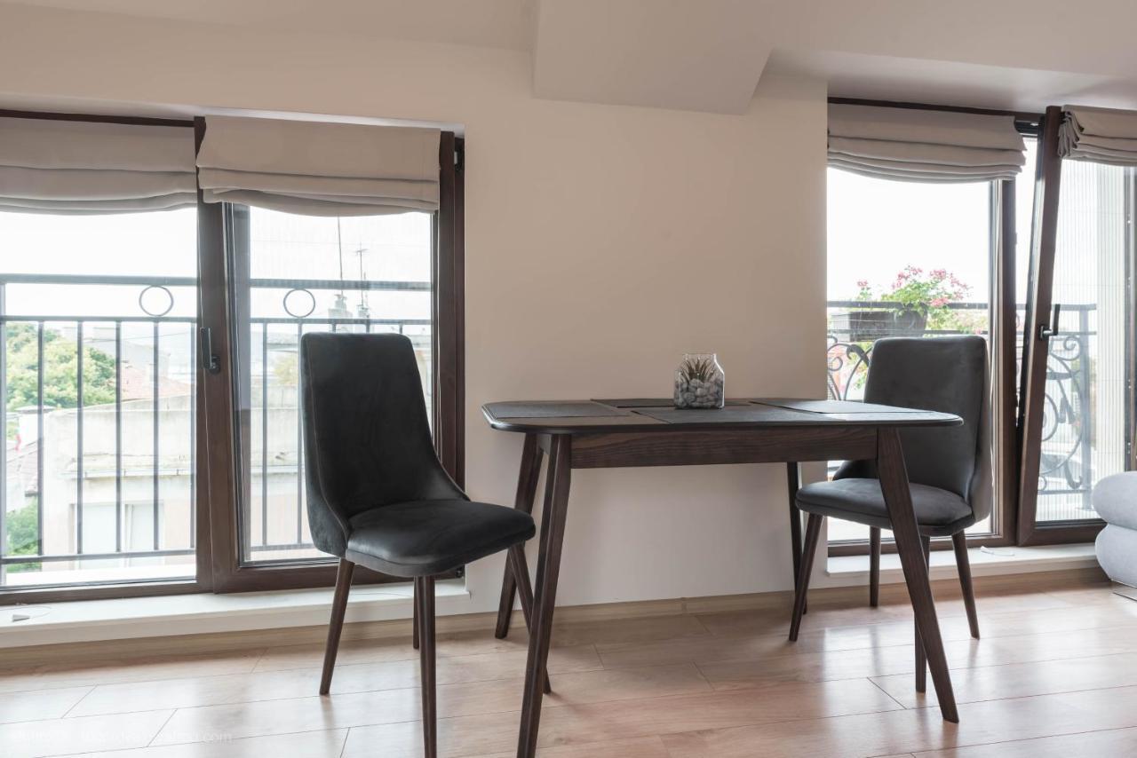 Sea Stories Apartments וארנה מראה חיצוני תמונה